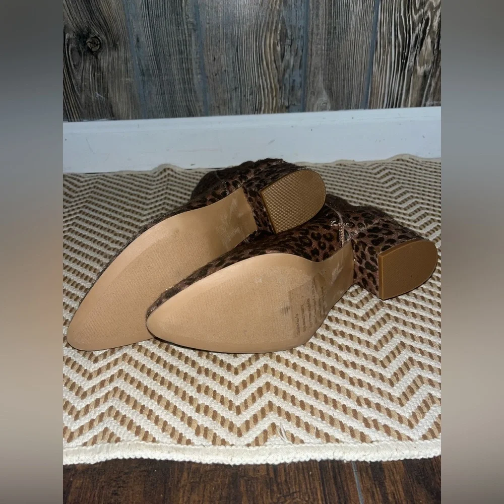 Very G Brown Ankle Boots with hair on hide zip up closure side cheetah print 9.5 - Picture 6 of 6